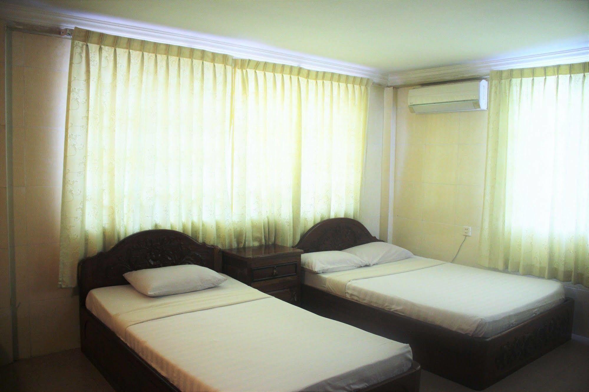 Spring Park Hotel Battambang Exteriér fotografie